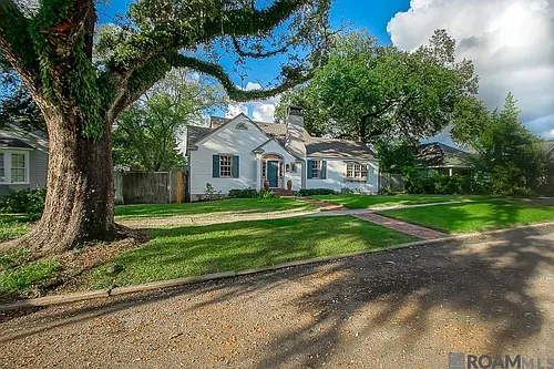 2221 Olive St Photo 1