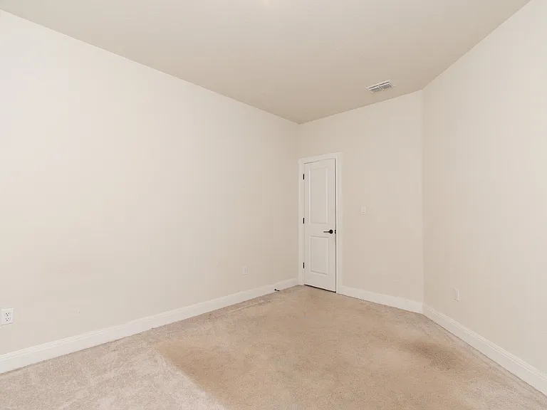250 Sugar Cane Rd — Photo 16