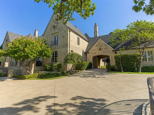 8529 S Maplewood Ave, Tulsa, OK 74137