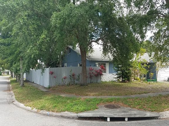 3rd image of 10203 Bridlewood Ave