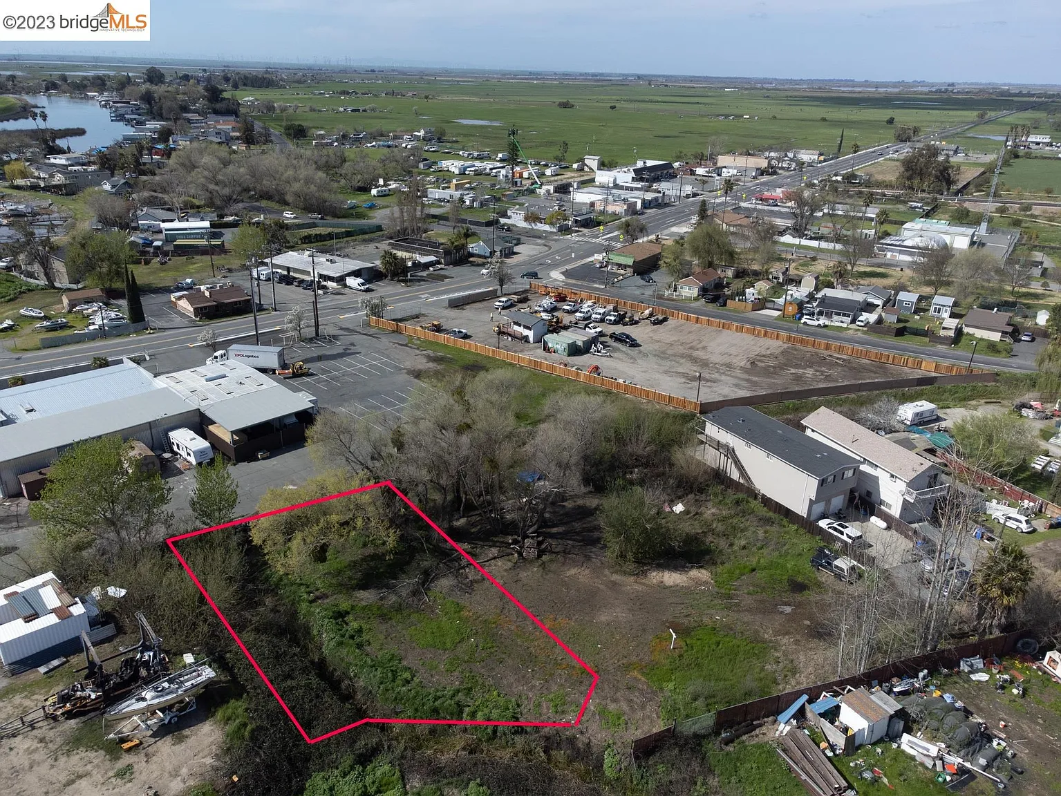 428 Park Ln photo 1