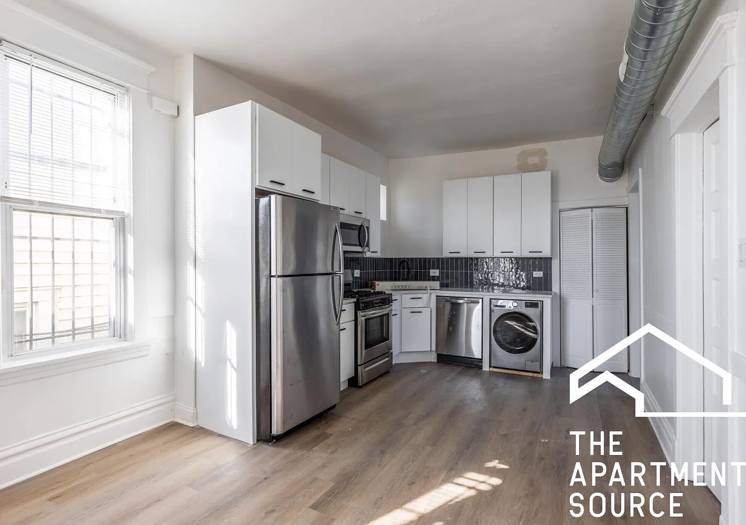 1 bed, 1.0 bath, 750 sqft, $2,250 — Photo 2