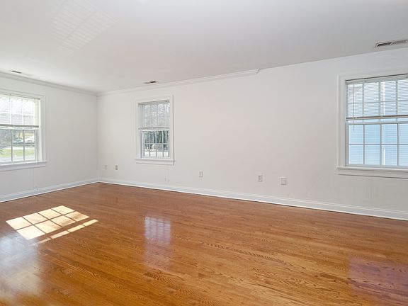 Large Sunny Living Room