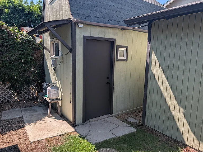 3370 Madison Ave — Photo 32