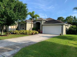 485 NW Sunflower Pl, Jensen Beach, FL 34957
