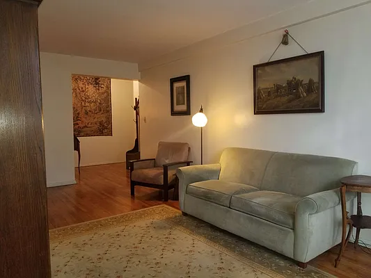 Sold by 718 Realty Inc | media 3