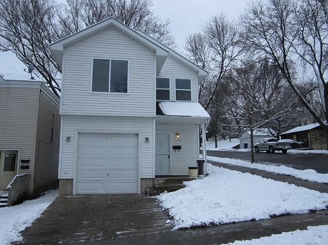 1st image of 1019 Burr St