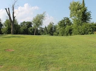 11613 Old Saint Charles Rd, Bridgeton, MO 63044