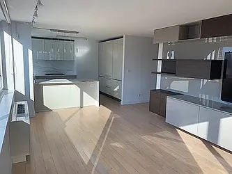 Rented by Marc Alloul, LREB