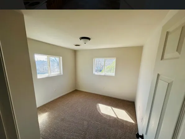 242 S Enola Dr, Enola, PA