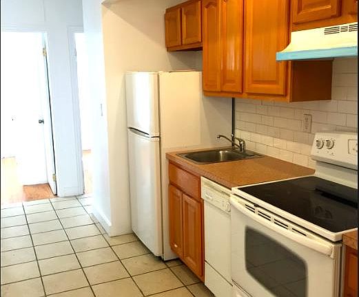 5th image of 340 9th Ave #4