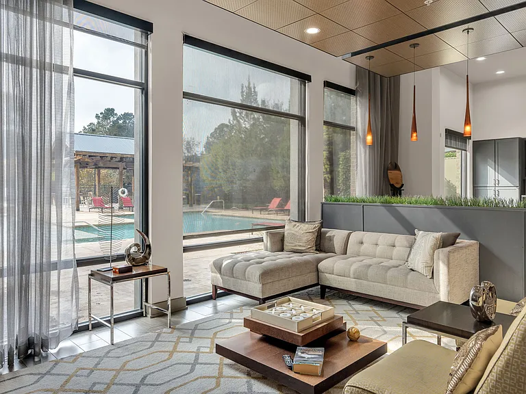 The District Apartments — Photo 20