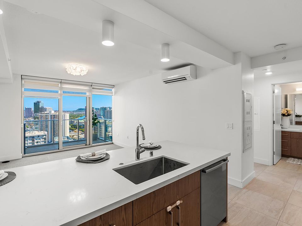 1st image of 629 Keeaumoku St #2709