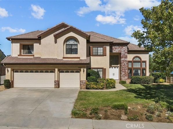 42057 Parkmont Dr