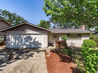 735 Oak Knoll Dr, Ashland, OR 97520