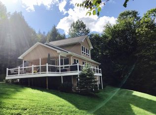 290 Curran Dr S, Jeffersonville, VT 05464