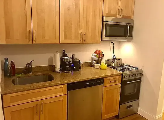 Rented by REAL New York | media 9