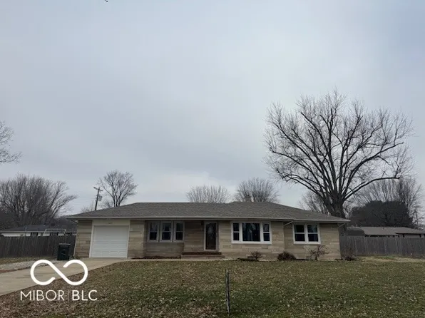 (undisclosed Address), Shelbyville, IN 46176