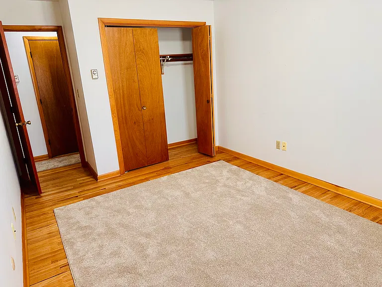 410 Barbara Dr — Photo 55