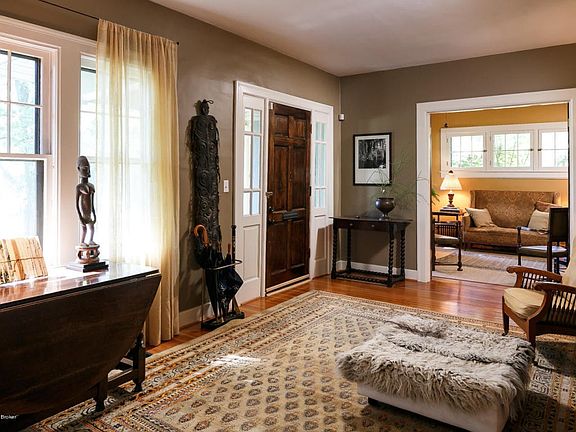 RealTourCast - T Willett - 1201 Audubon