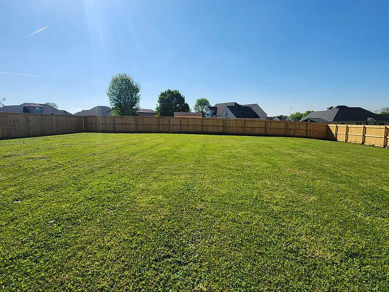 824 Ellie Nat Dr — Photo 52