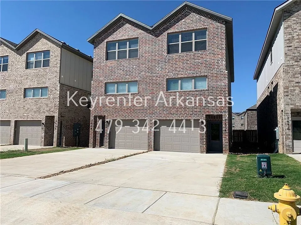 SW Livingston Sq Duplex