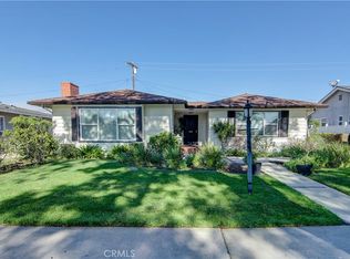 1015 W 18th St, Santa Ana, CA 92706