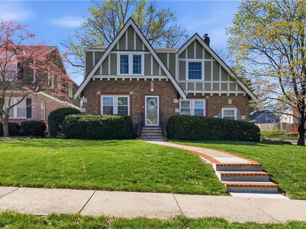 1295 W 72nd Ter, Kansas City, MO 64114