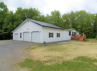 294 Hartland Rd, Saint Albans, ME 04971