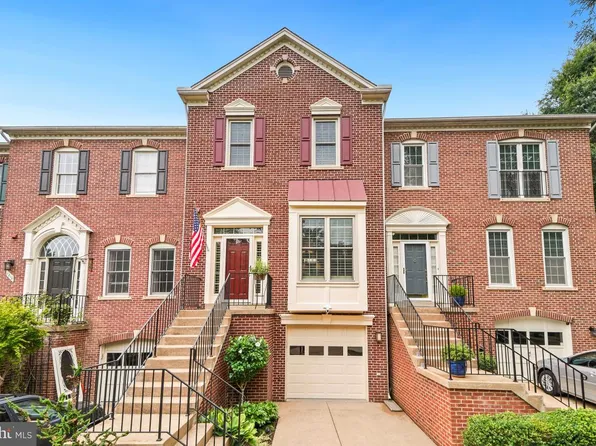 1212 Dartmouth Rd, Alexandria, VA 22314