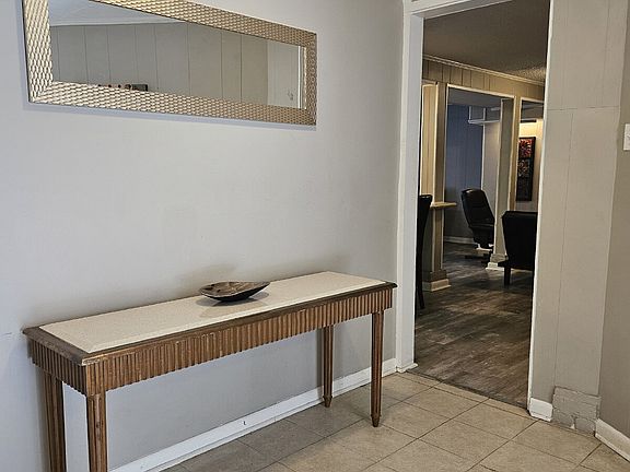5th image of 133 Hopkins Blvd #C