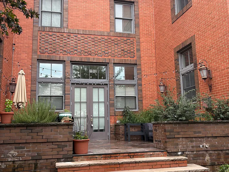 1900 11th St NW #A — Photo 7