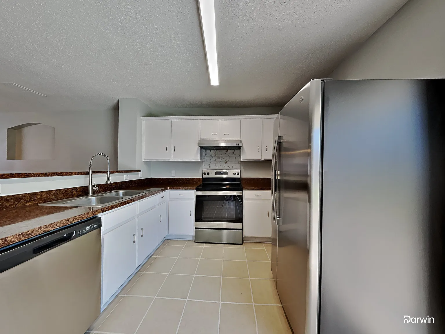 4 bed, 2.5 bath, 1620 sqft, $2,075 — Photo 2