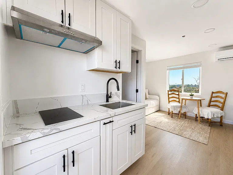 6602 Manning St #14 — Photo 7