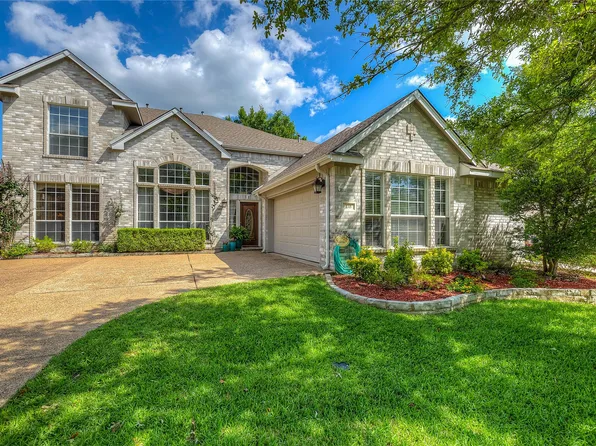 138 Freedom Ct, Rockwall, TX 75032