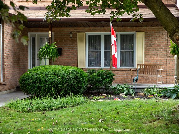 3rd image of 160 Walton Dr
