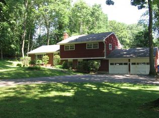 30 Leffler Hill Rd, Flemington, NJ 08822