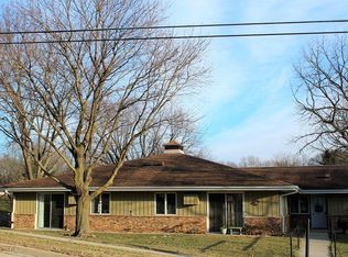 508 N Madison St APT A1, Morrison, IL 61270