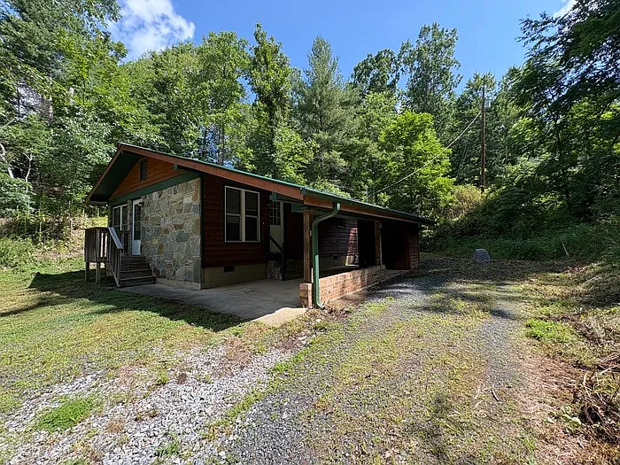 35 Sam Greene Rd — Photo 3