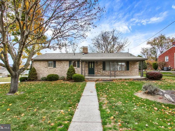 117 Hirtland Ave, Hanover, PA 17331