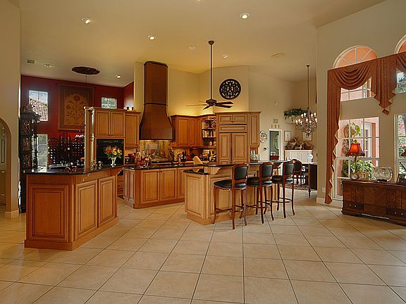 Gourmet Kitchen