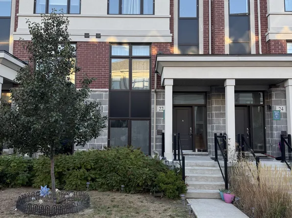 22 Andalusia Ln, Markham, ON L6E 0V3