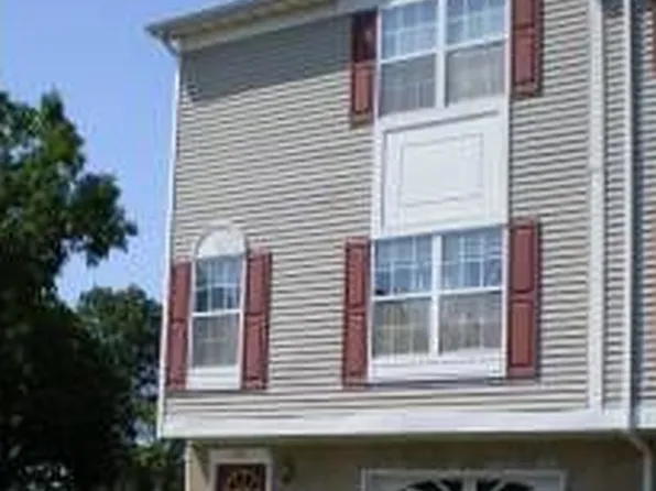 416 George Wilson Blvd, Flemington, NJ 08822