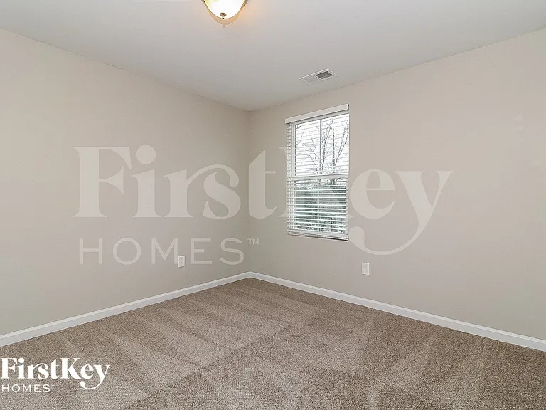 180 Fieldspar Ln — Photo 11