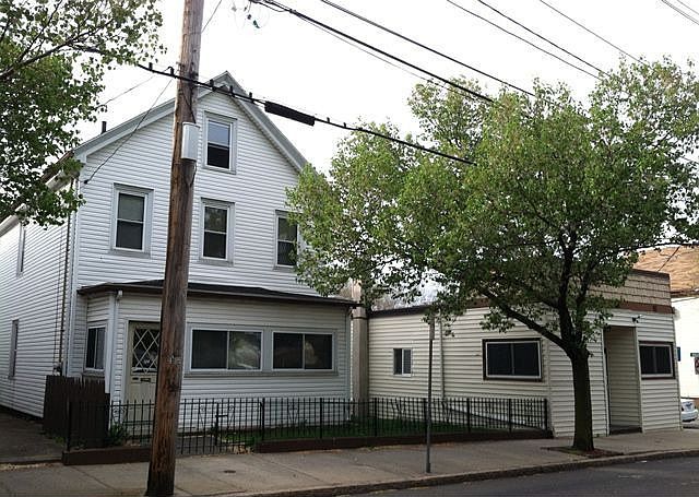 154 & 156 Beach St