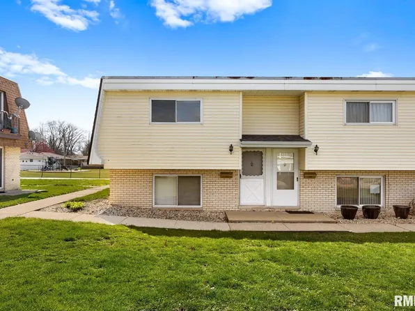 674 S 4th Ave #32, Morton, IL 61550