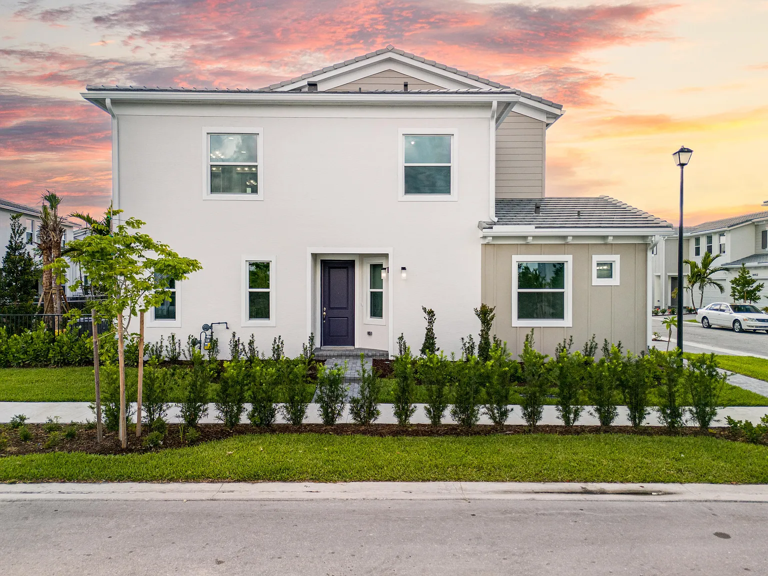 4 bed, 3.5 bath, 2010 sqft, $3,500 — Photo 1