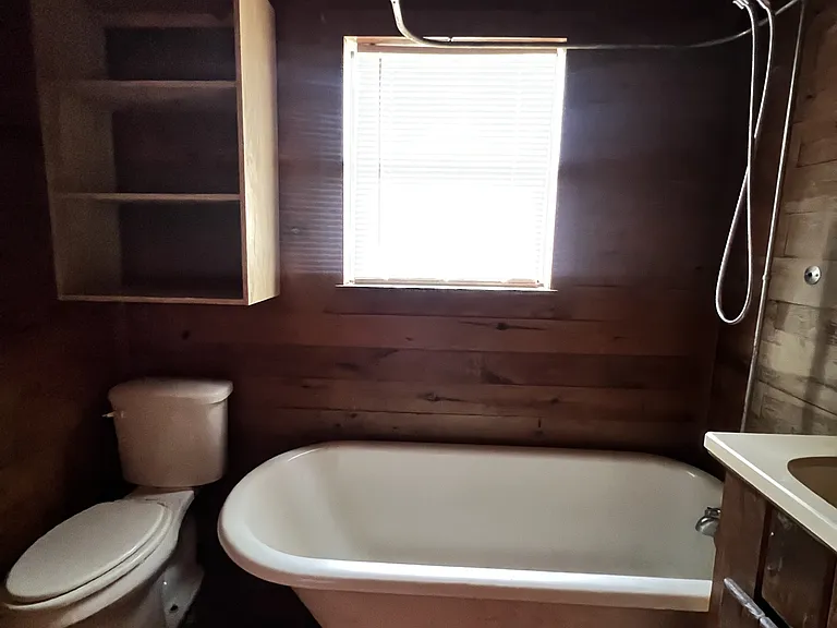20973 Lakeview Dr — Photo 16
