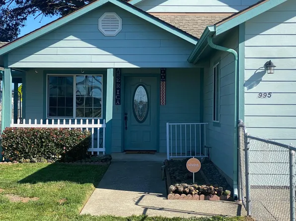 995 C St, Crescent City, CA 95531
