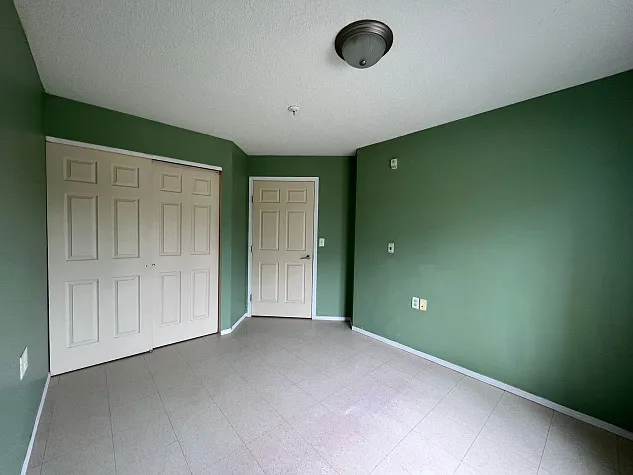 80 A Kelloway Cres — Photo 9